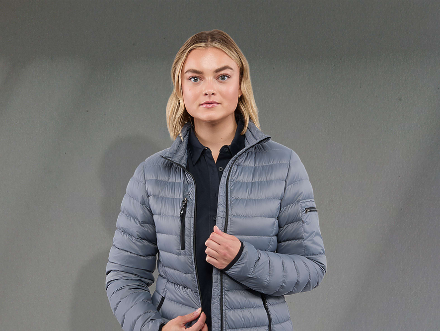 W-WHISTLER Light Down Jacket